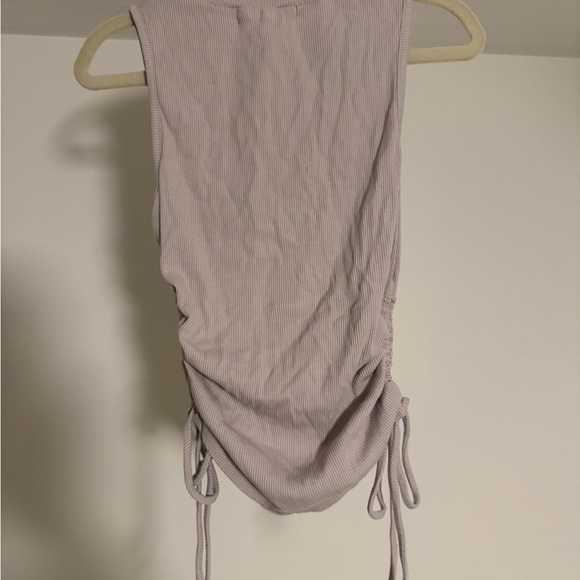 Ruched Ribbed Tank Top - Picture 4 of 5